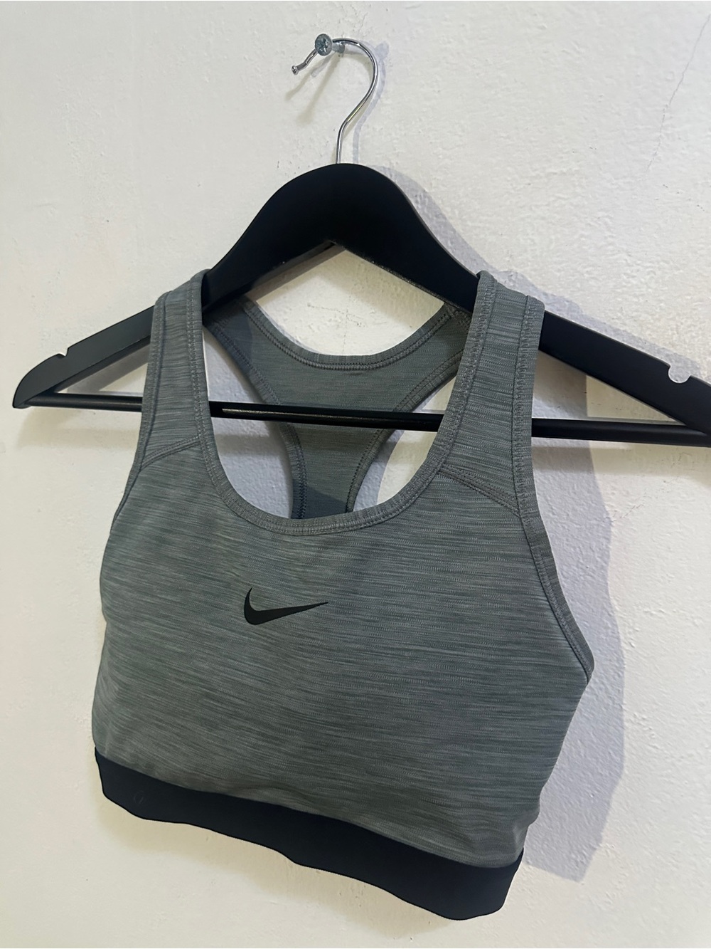 Nike Dri-FIT Medium Support Sports Bra Gray Racerback Padded Women’s S - Picture 2 of 6
